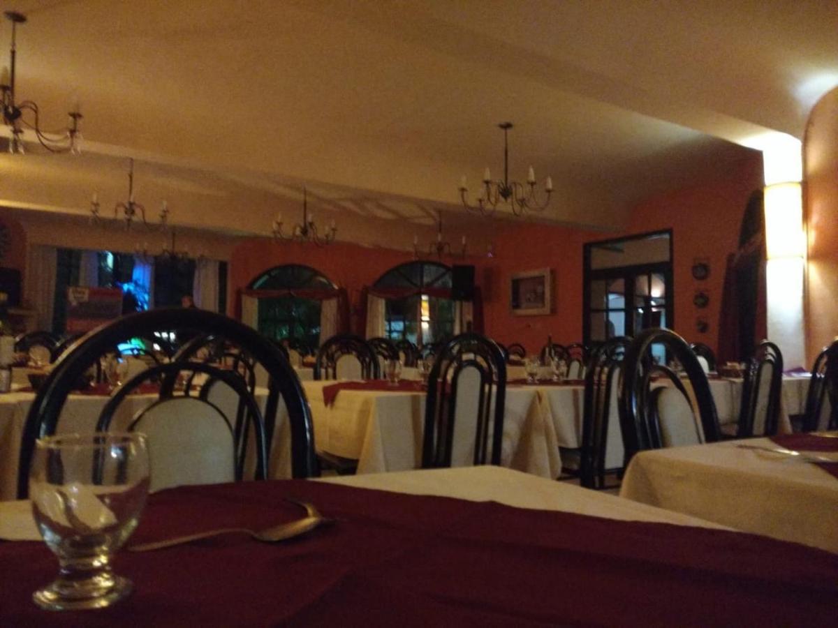 Hotel De La Cascada Termas de Río Hondo Εξωτερικό φωτογραφία